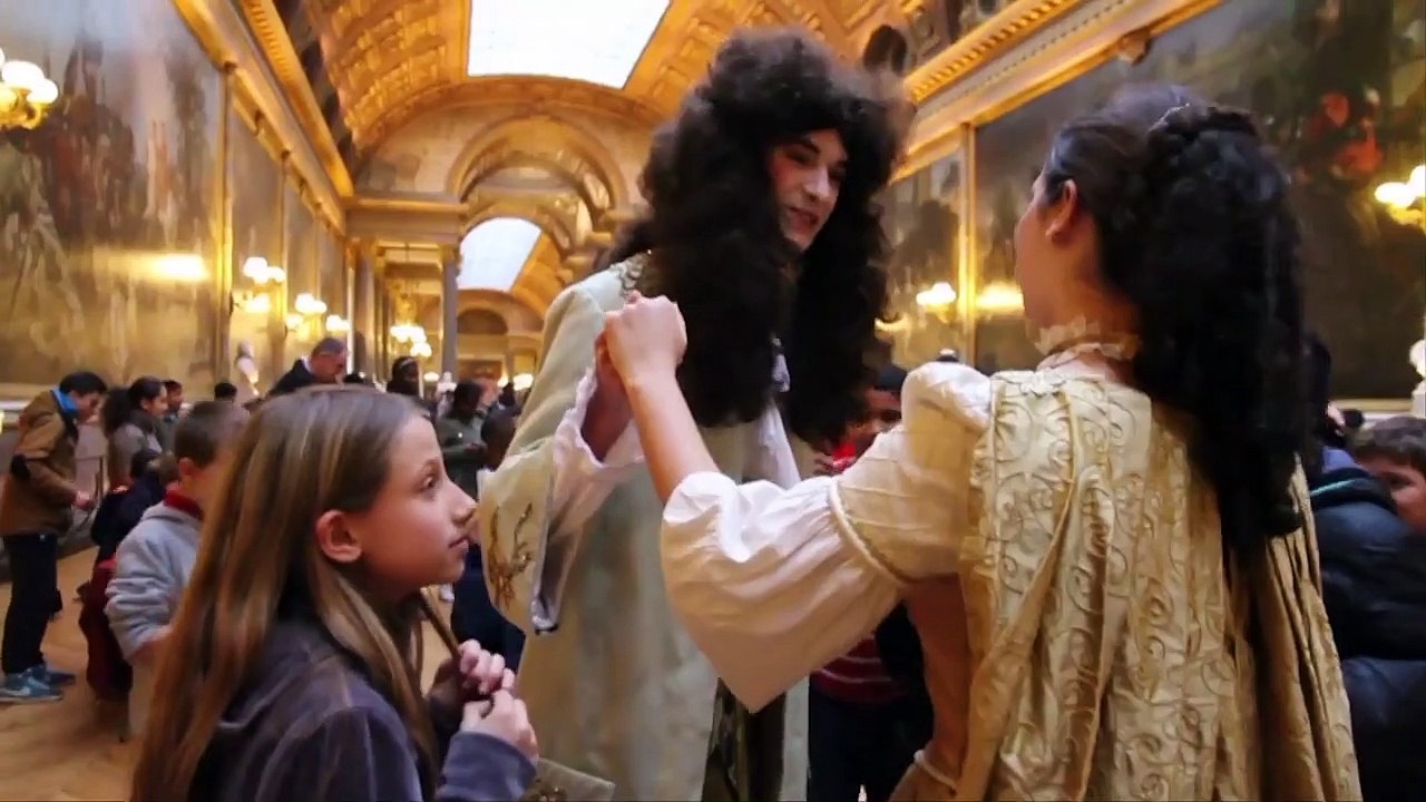 Adriana Karembeu : L'opération "Tous en fête" de la Croix-Rouge célèbre ses 10 ans !