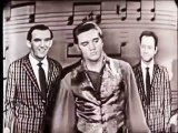 Elvis Presley - 'Maybellene': La Légende du Rock 'n' Roll Donne Vie à ce Classique Éternel de Chuck Berry!