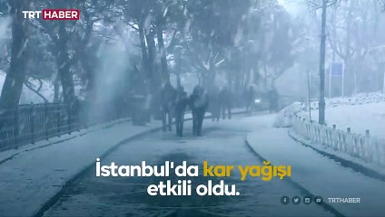 İstanbul'da kar yağışı sürücüleri zorladı