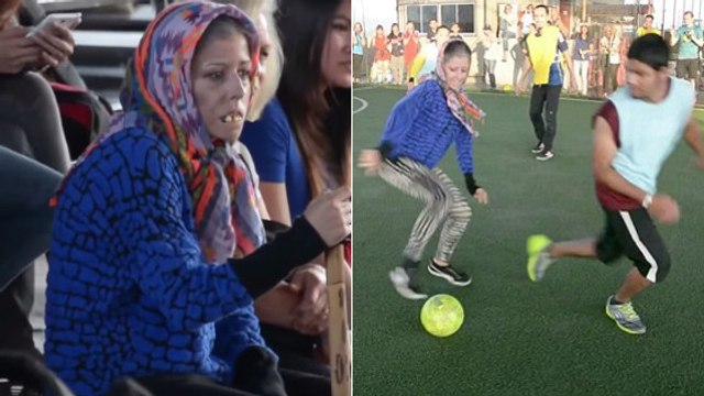 Alice Fougeray et Raquel Benetti humilient des footballeurs en se déguisant