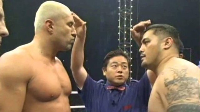 Jérôme Le Banner remporte un combat de légende en K-1 face à Mark Hunt