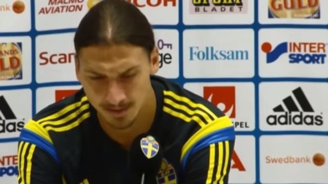 Zlatan Ibrahimovic clashe un journaliste en conférence de presse