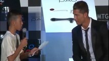 Cristiano Ronaldo prend la défense d'un fan japonais qui essaie de parler portugais