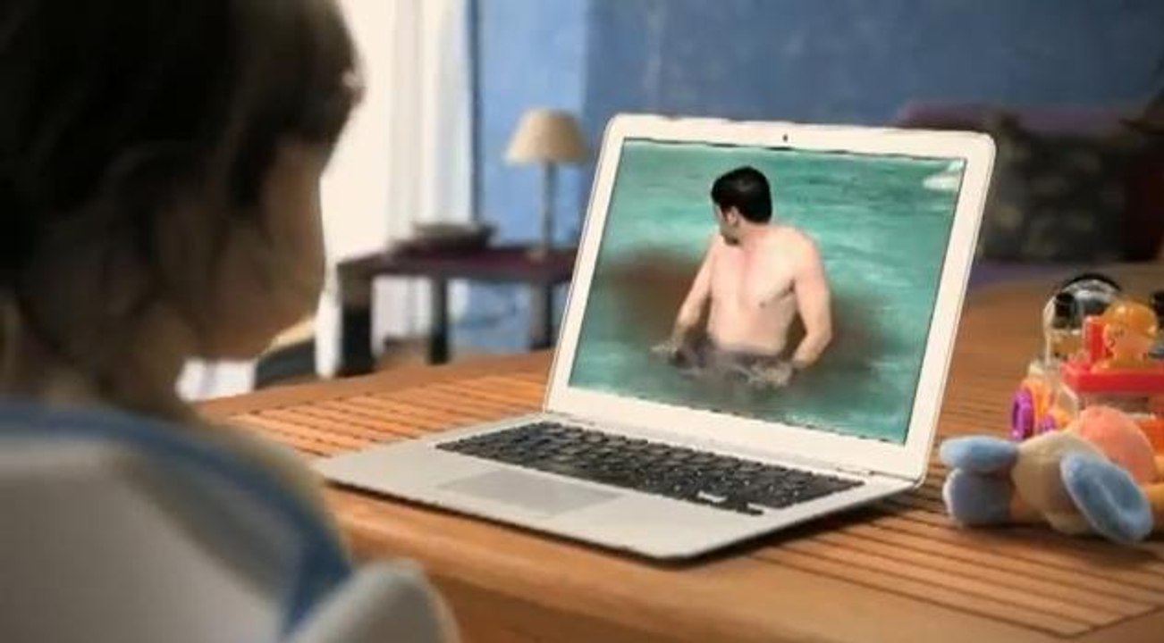 Huggies reprend un mème internet pour sa propre publicité