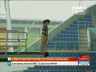 Chew Yi Wei dan Cheong Jun Hoong cemerlang
