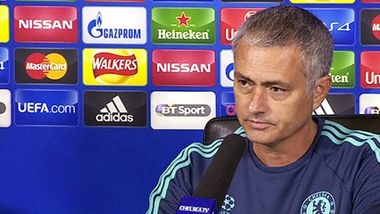 José Mourinho détruit un journaliste en conférence de presse