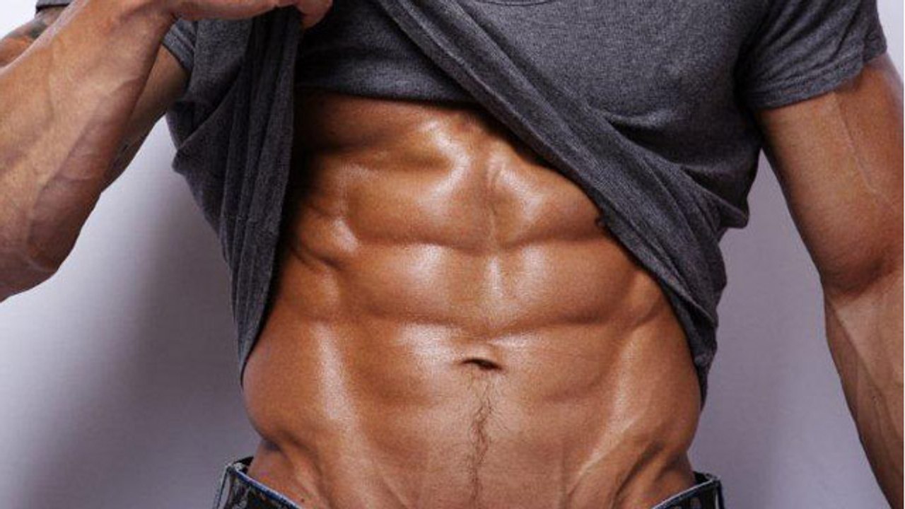 exercice-musculation-abdos-comment-faire-des-crunchs-crois-s-pour