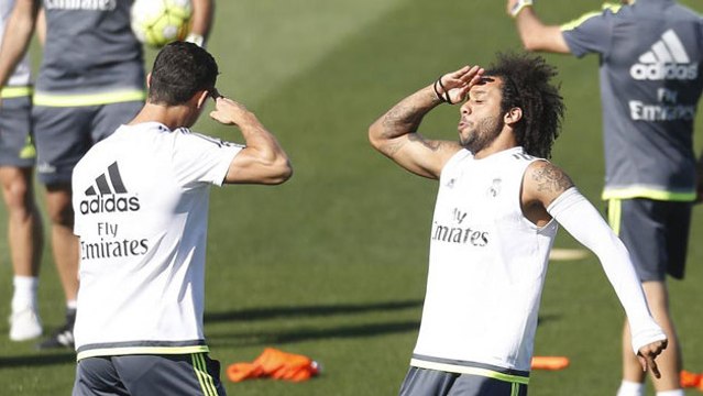 Cristiano Ronaldo et Marcelo inventent un salut à l'entraînement du Real Madrid