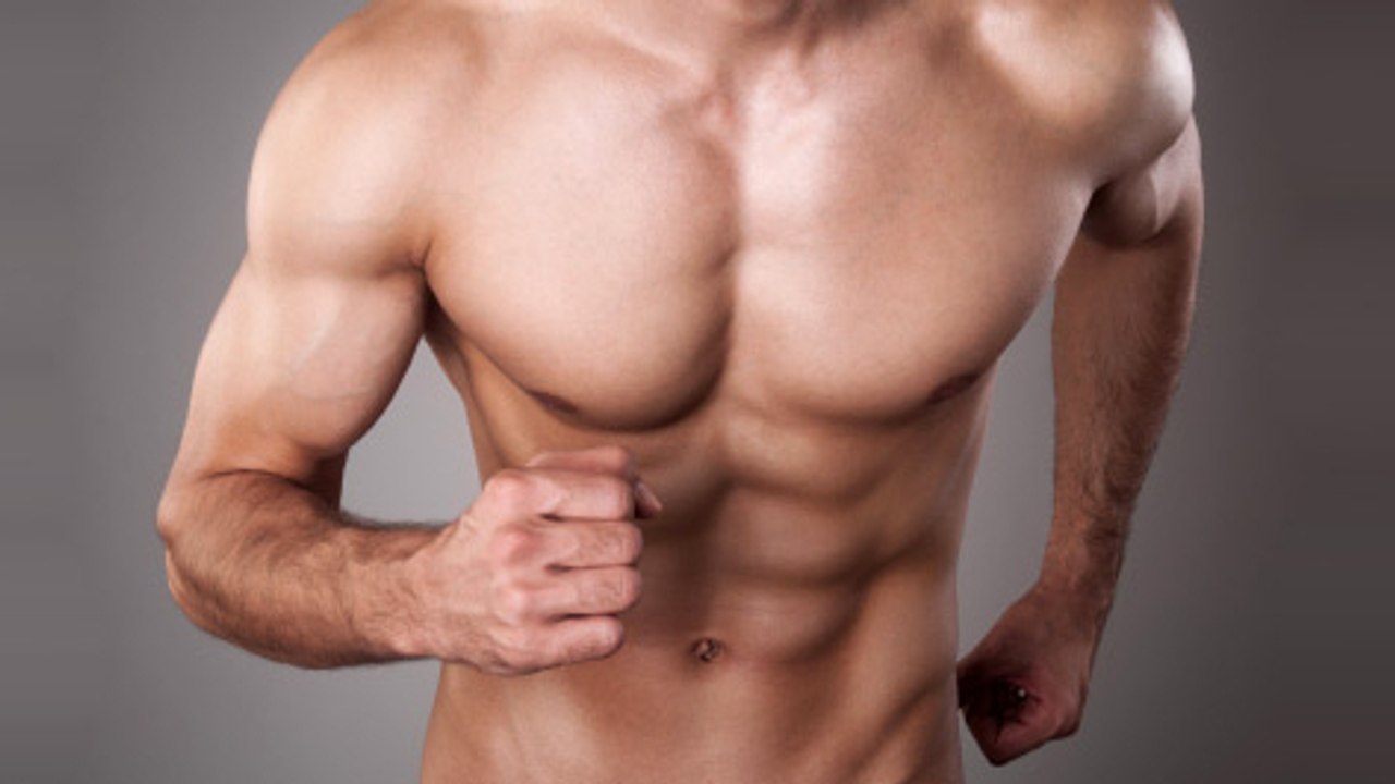 Exercice musculation jambes : comment faire des jumping jacks parfaits en vidéo