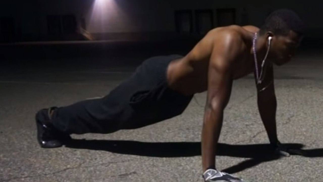 Pompes : faites gonfler vos pectoraux grâce à l'entraînement pyramidal