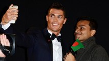 Cristiano Ronaldo tente de battre le record du monde de selfies !