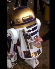 Le robot R2D2 de Star Wars devient un distributeur de bière