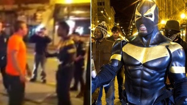 Phoenix Jones, le champion de MMA qui se prend pour un superhéros, se bat contre un passant