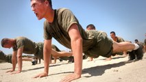 Exercice musculation pectoraux : Comment faire des pompes militaires parfaites en vidéo