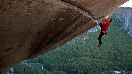 Alex Honnold, un freeclimber complètement dingue qui grimpe sans sécurité