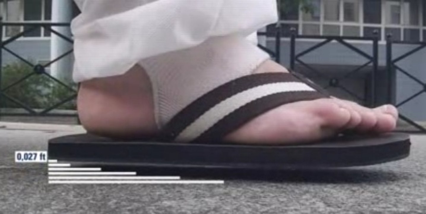 Après le record de Felix Baumgartner, il réalise le plus petit saut du monde