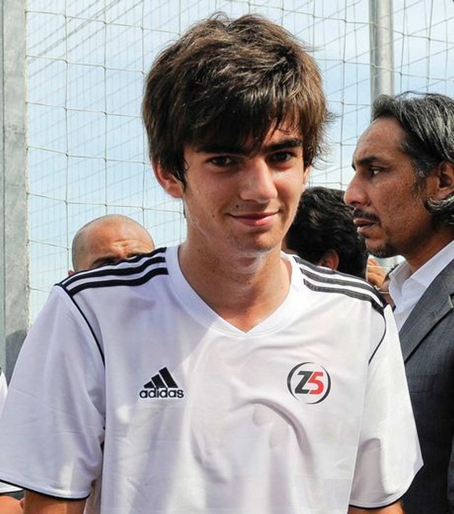 Zinedine Zidane : son fils Enzo marque un but magnifique avec le Real Madrid