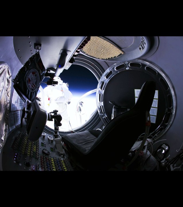 Red Bull Stratos replay : Revoir en vidéo le saut de Felix Baumgartner à 39 000 mètres