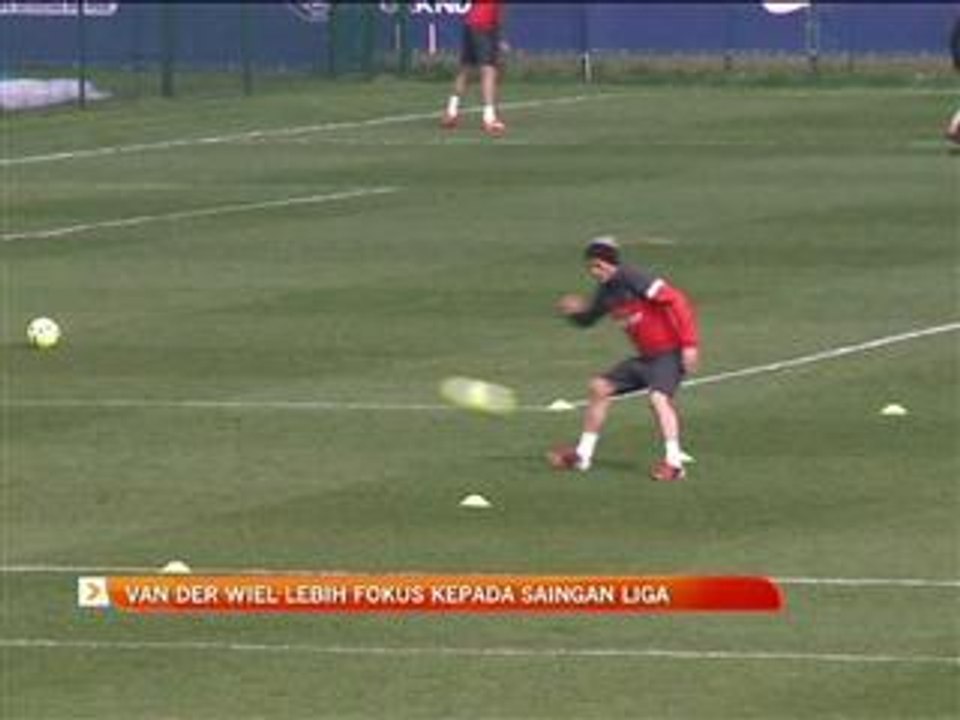 Van Der Wiel lebih fokus saingan liga