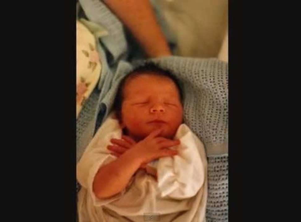 Il photographie son fils pendant 21 ans et crée un time lapse