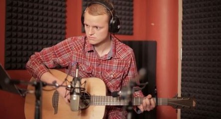 Atteint d'un cancer, il émeut les internautes avec une chanson d'adieu