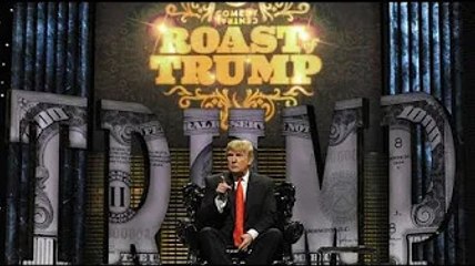 Le « roast » : C’est quoi cette pratique entre clash et comédie venue des Etats-Unis ?