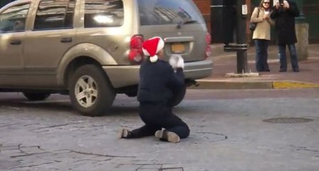 Tony Lepore, le policier qui faisait la circulation en dansant !