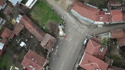 Camisiz minareyi görenler şoke oldu