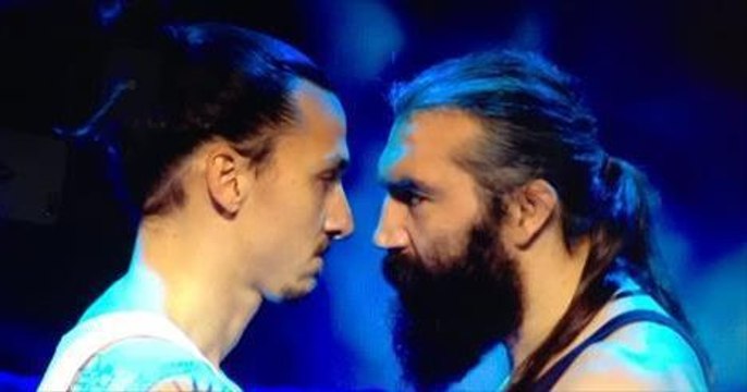 Les Enfoirés : Zlatan Ibrahimovic affronte Sébastien Chabal sur un ring