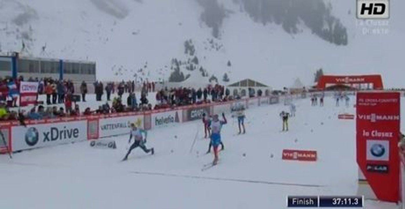 Il célèbre sa victoire trop tôt et voit la première place lui échapper