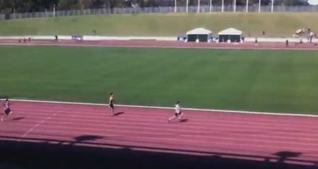 Admirez la fin de course exceptionnelle de ce sprinteur !