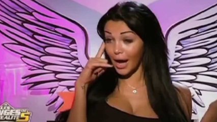 Nabilla : Son "Non mais Allô quoi" est désormais une marque déposée !