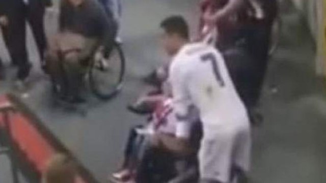 Cristiano Ronaldo a eu un superbe geste que personne n'a vu à la fin du match de Ligue des Champions