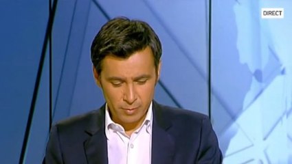 Bug en direct sur iTélé : Le journaliste se croit hors antenne alors qu'il est en direct