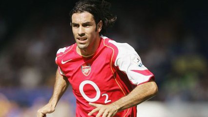 Le nouveau look de Robert Pirès fait peur aux fans d'Arsenal