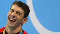JO 2016 : pourquoi Michael Phelps a éclaté de rire pendant l'hymne national sur le podium