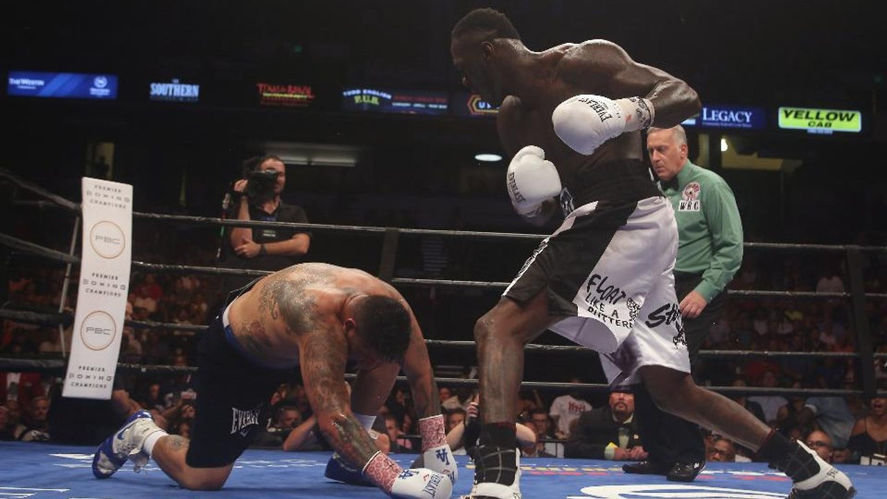 Deontay Wilder vs Chris Arreola : les meilleurs moments de ce combat poids lourds