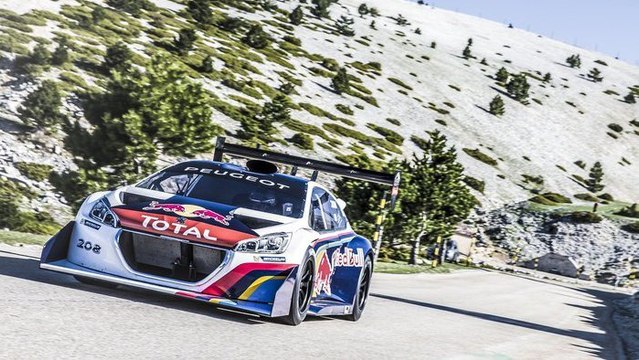 Sébastien Loeb : la Peugeot 208 T16 Pikes Peak testée au Mont Ventoux