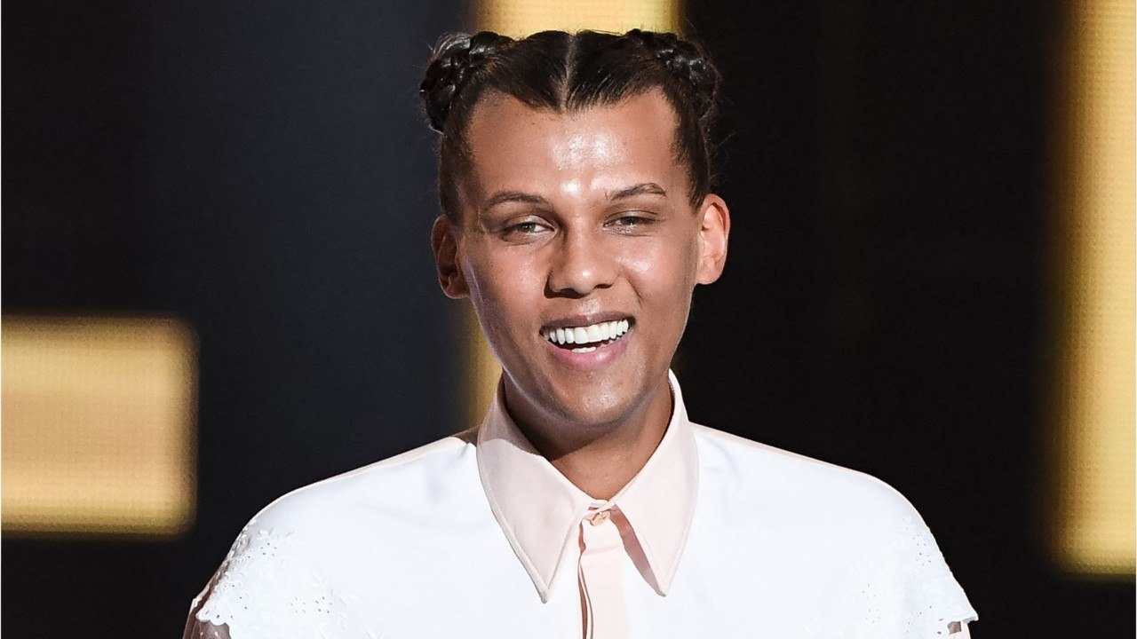 GALA VIDEO -Stromae décrié : des figurantes de...