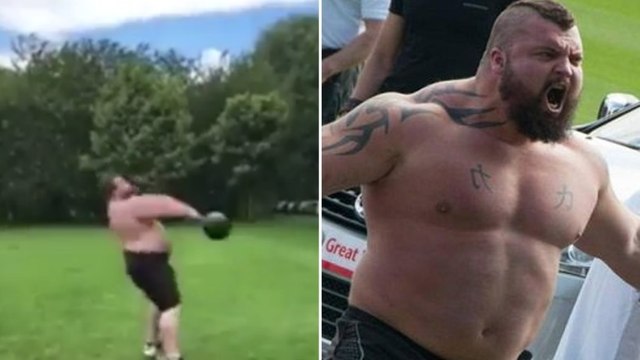 Eddie Hall lance d'énormes kettlebells entre les perches avec une facilité déconcertante