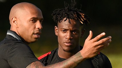 Michy Batshuayi célèbre l'arrivée de Thierry Henry au sein de la sélection belge de façon hilarante