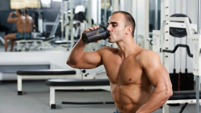 Est-on obligé de consommer des protéines en poudre pour prendre de la masse ?