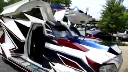 Cette Chevrolet pickup a été transformée en voiture Transformers