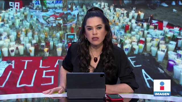 Aficionados del futbol marcharon por la paz en los estadios