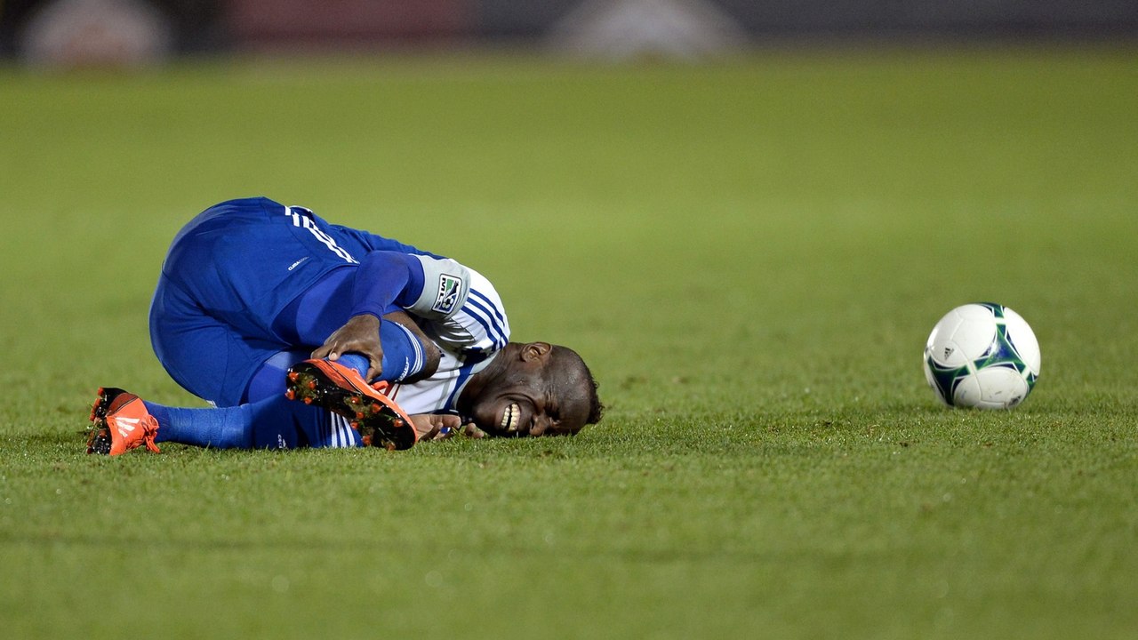 Les joueurs de Chelsea Diego Costa et Eden Hazard sont ceux qui subissent le plus de fautes en Premier League