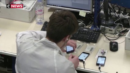 Retraites : Emmanuel Macron propose un départ à 65 ans