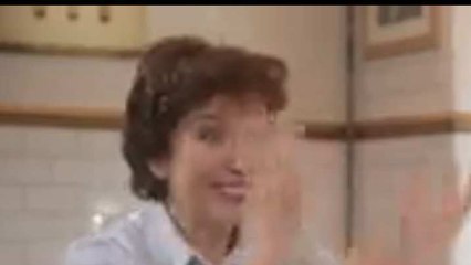 Roselyne Bachelot : Le nouveau clip de Joyce Jonathan avec la chroniqueuse du Grand 8