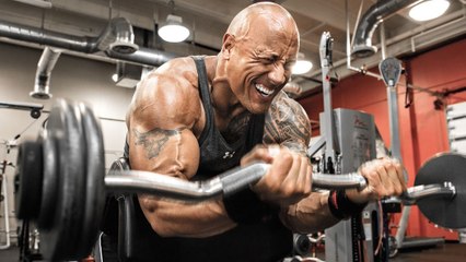 The Rock : la routine d'entraînement des bras impressionnants de Dwayne Johnson