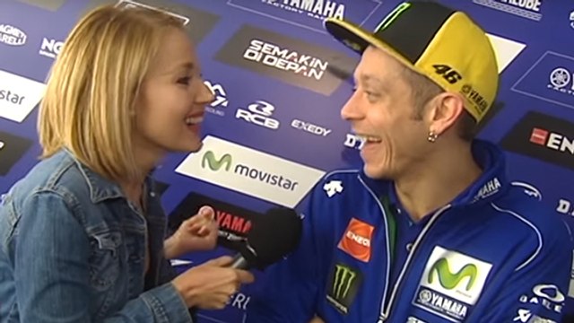 La proposition indécente d'une journaliste au pilote de moto Valentino Rossi