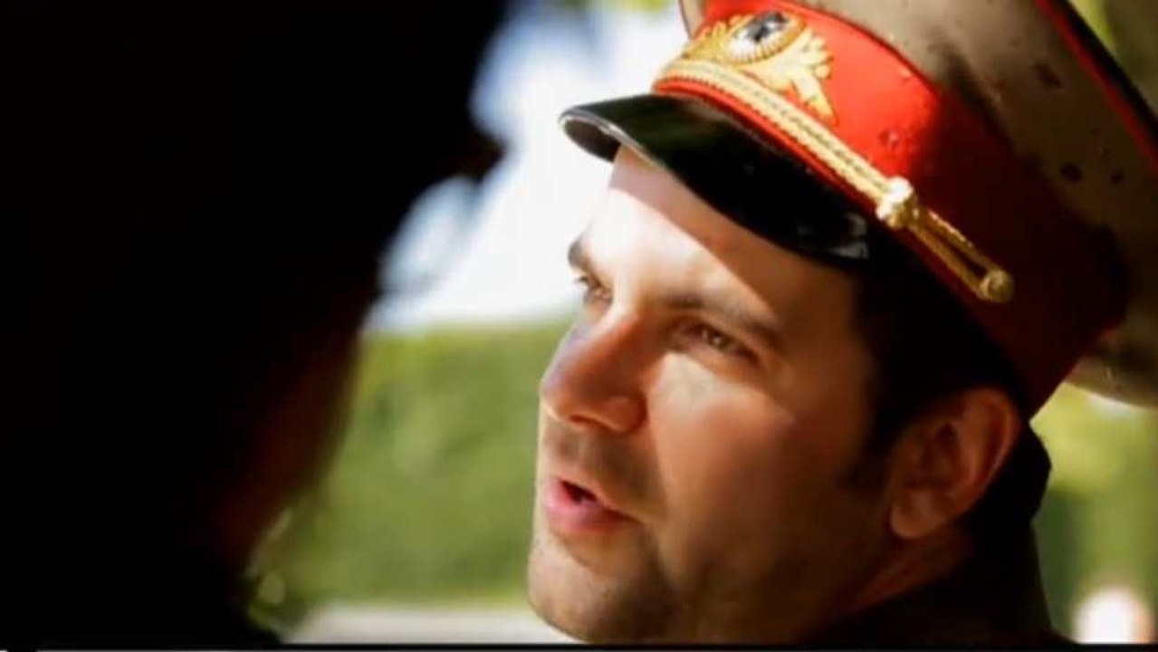 Le Petit Journal : "L'amour est en Corée", la parodie osée de l'amour est dans le pré